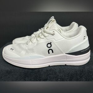 Size 8 - On Cloud THE ROGER Pro Clay - White / Black - Mens NWB